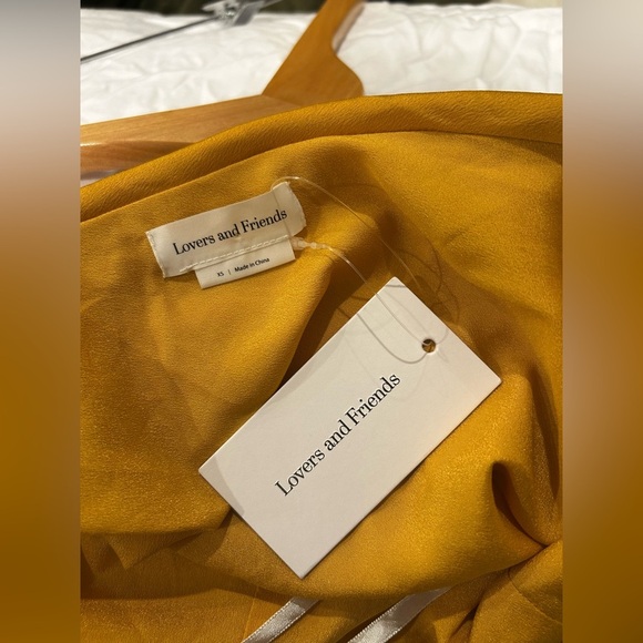 nwt REVOLVE “ Lovers & Friends” Teagan Mini Dress size XS - Picture 4 of 5